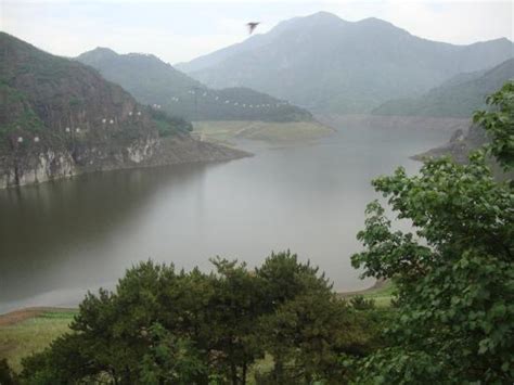 秦皇島燕塞湖怎麼去，如果湖水能倒流，時間是否也能逆轉？